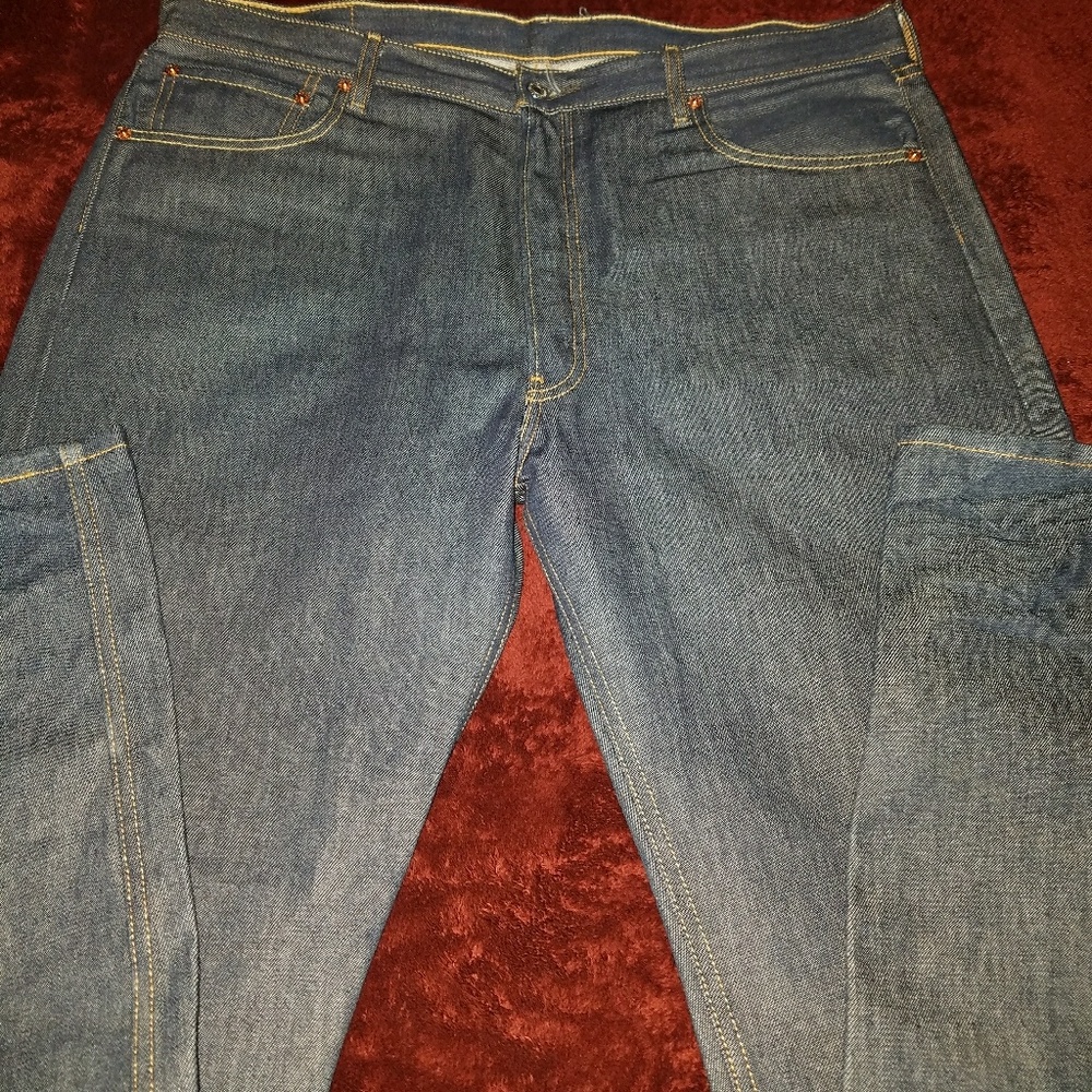 Blue 501 levi jeans for men size 38W 36L